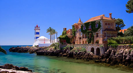 Lighthouse in Lisbon photo